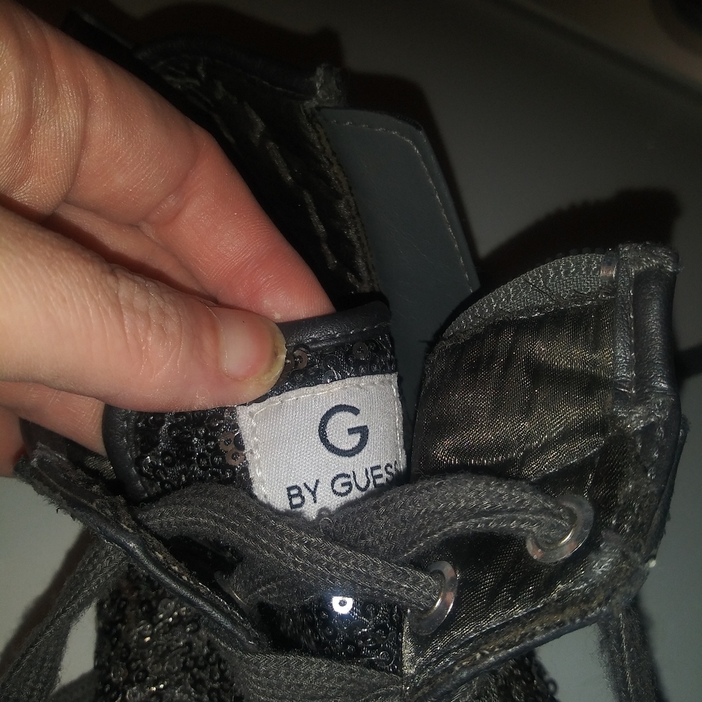Guess shoes - Picture 2 of 5